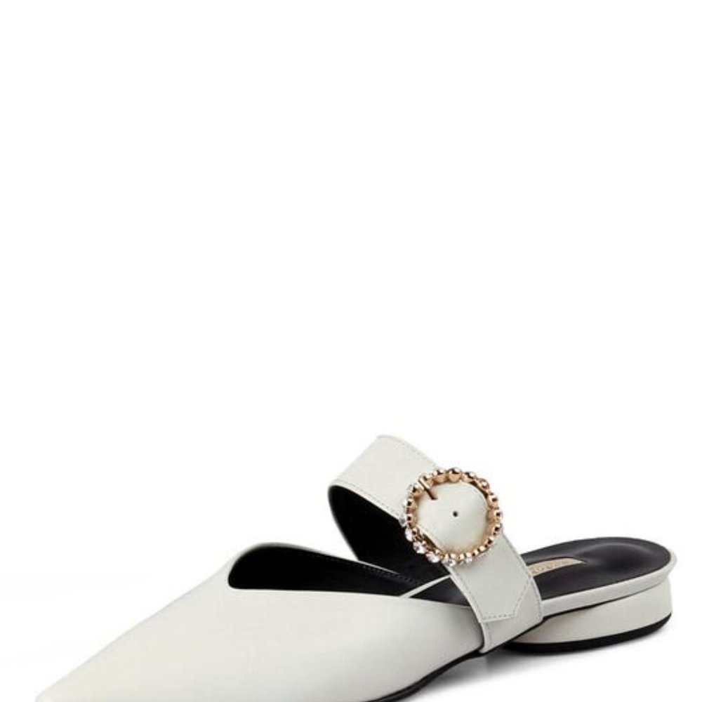 Rachel Cox Sora 2cm Heel White Pumps with Crystal Buckle Size 5 - Picture 2 of 4